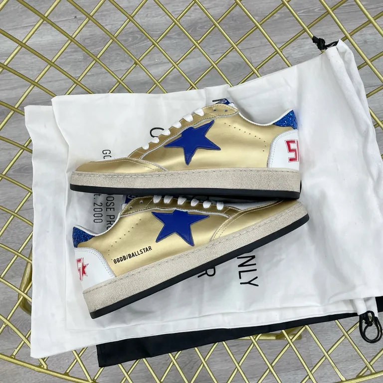 Golden Goose Shoe 